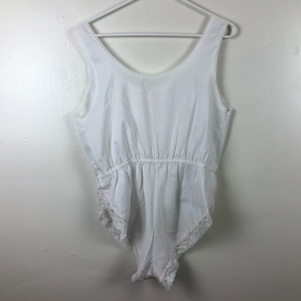 Victoria Secret Lace Detailed Bodysuit - Picture 4 of 5
